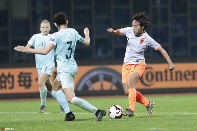  兰斯中场核心梅开二度带领球队大胜垫底队伍